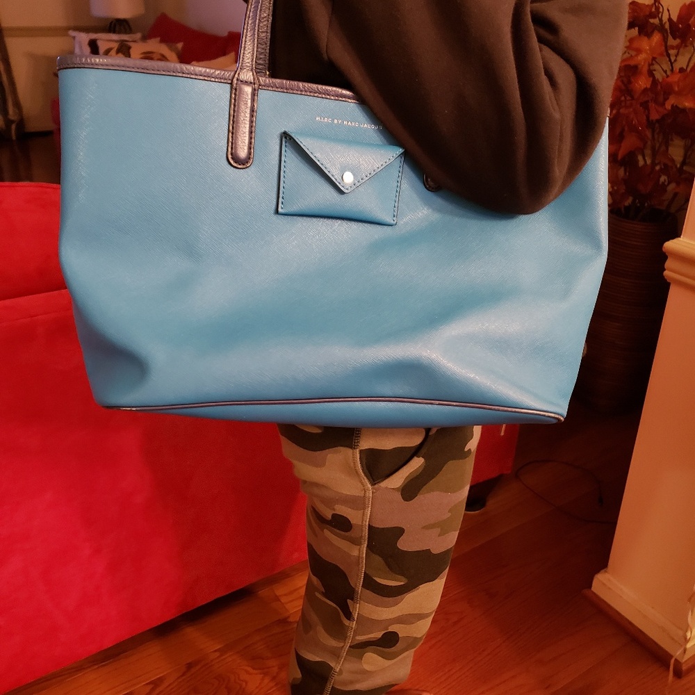 Handbag - Picture 7 of 7